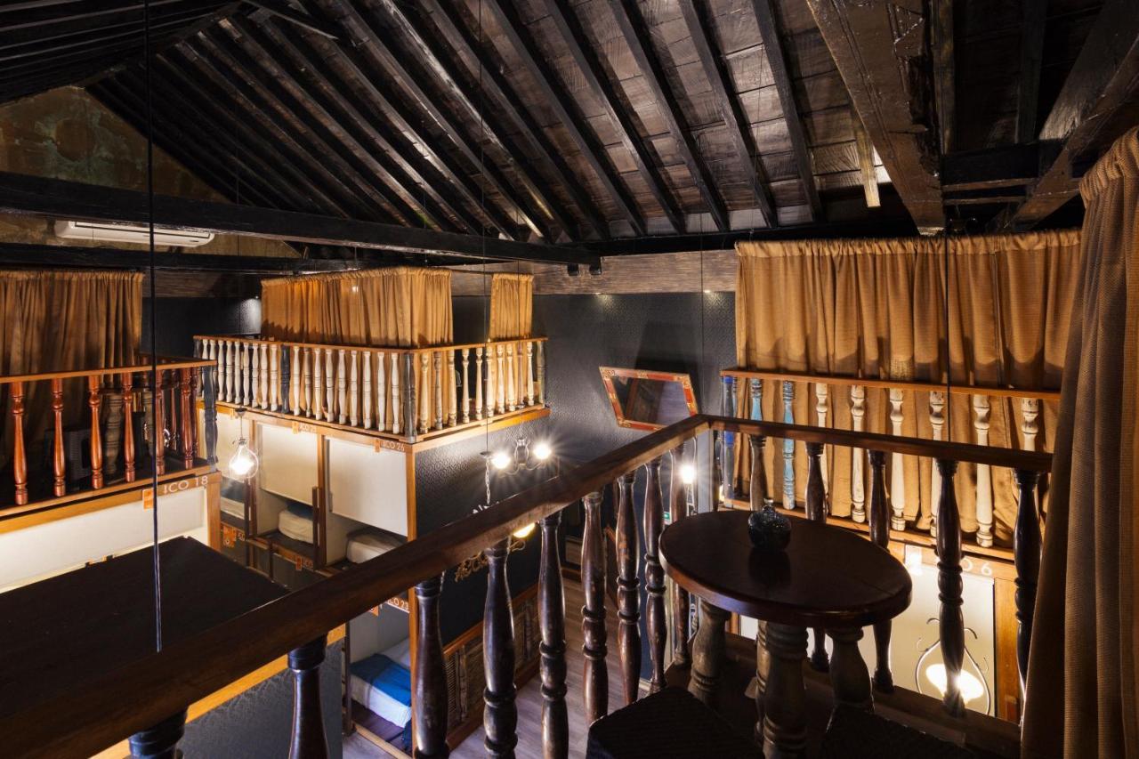 The Clock Hostel & Suites Cartagena Bagian luar foto