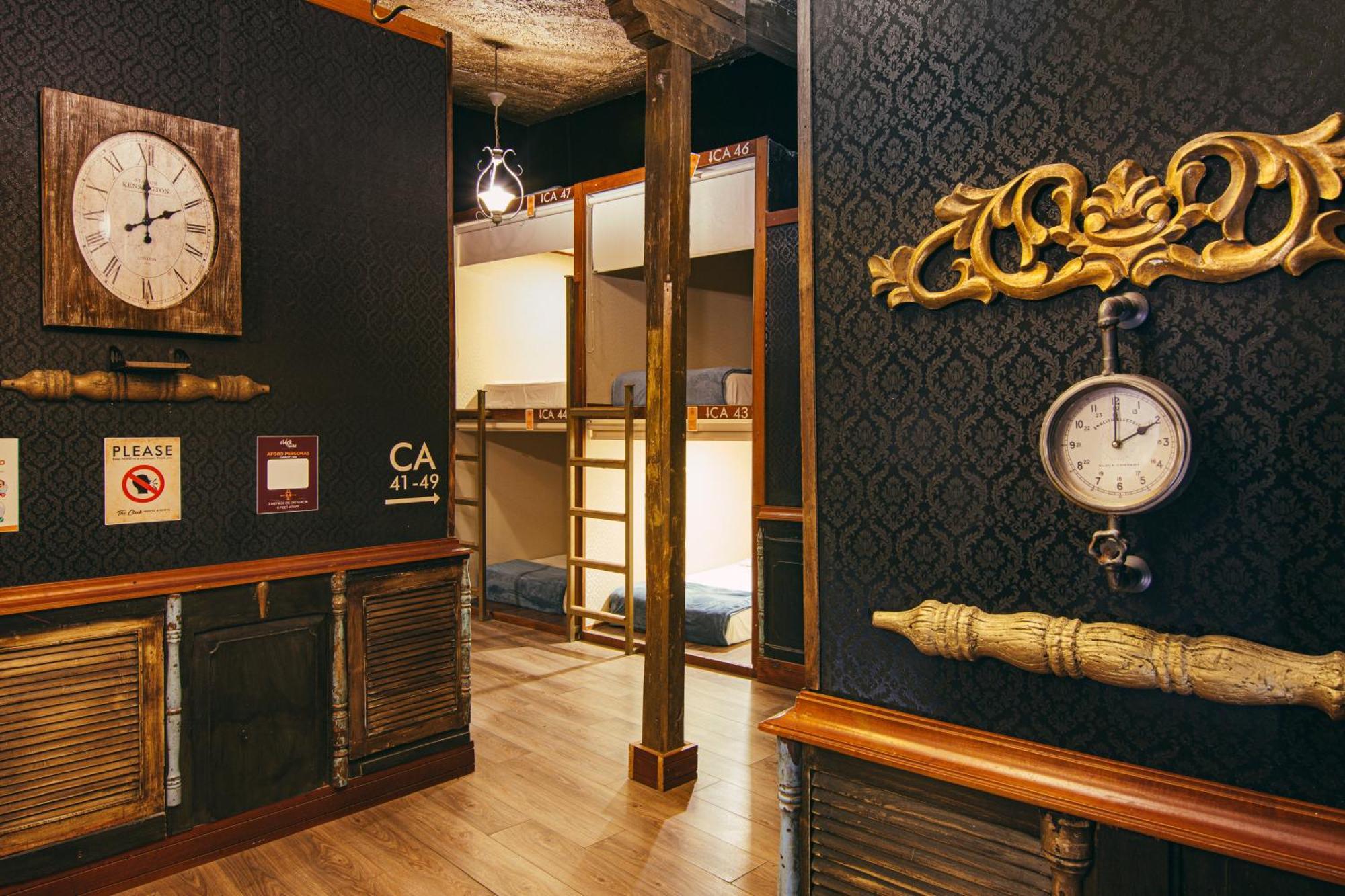 The Clock Hostel & Suites Cartagena Bagian luar foto